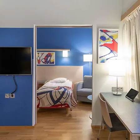 Scandic 4*